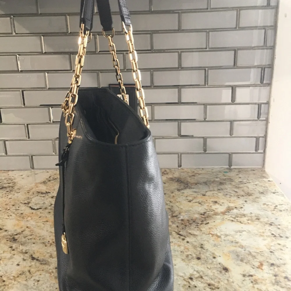 Michael Kors 👜 - Picture 5 of 10